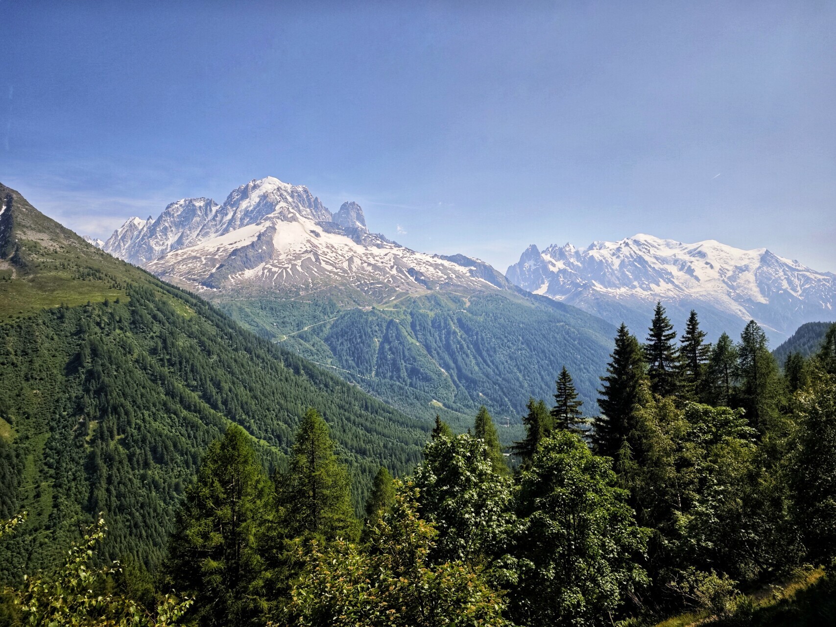 Grand Balcon Sud: TMB Stage 10, the 7 km walk that steals the whole trek