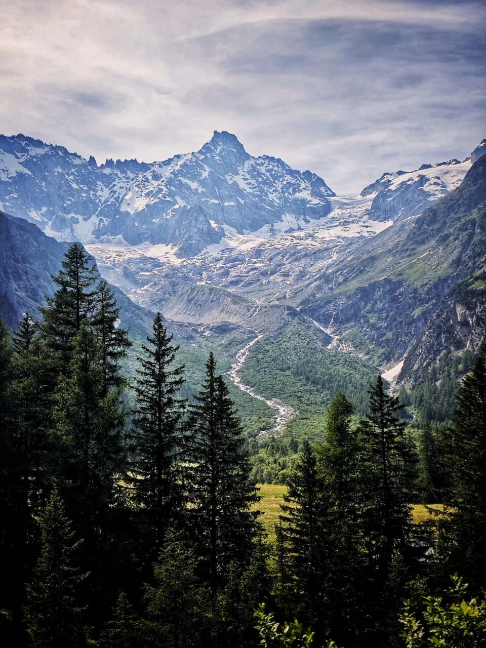 La Fouly at the foot of the glaciers, end of TMB Stage 6